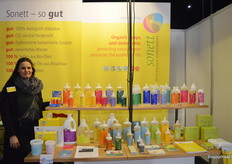 Kerstin Schramm vertelde bij Sonett over de duurzamere verpakkingen.